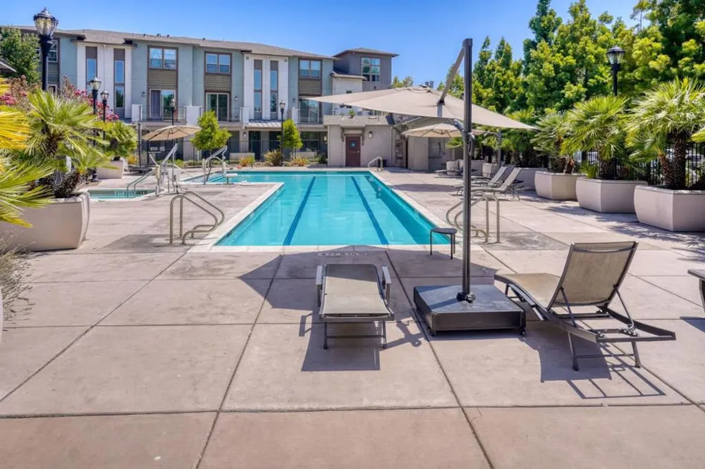 2977 VIA TORINO Santa Clara, CA 95051