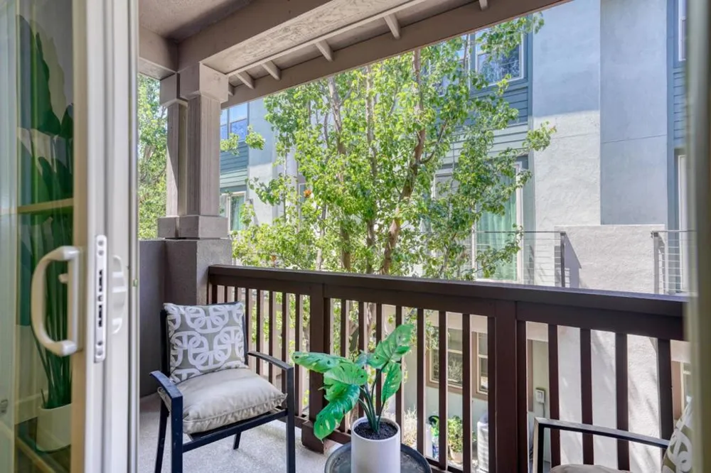 2977 VIA TORINO Santa Clara, CA 95051