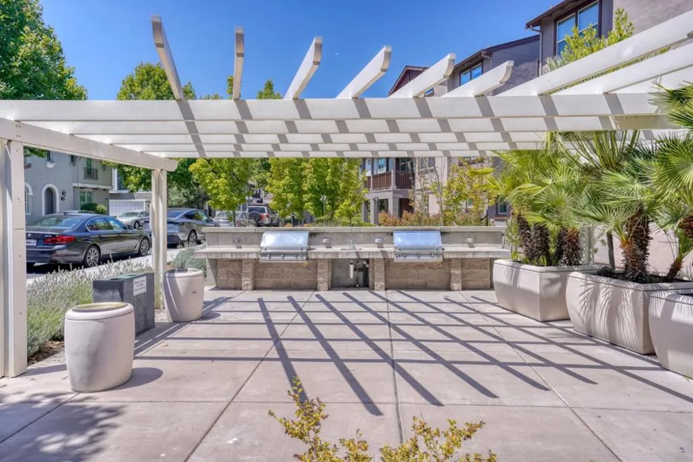 2977 VIA TORINO Santa Clara, CA 95051