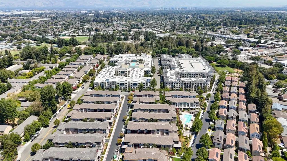 2977 VIA TORINO Santa Clara, CA 95051