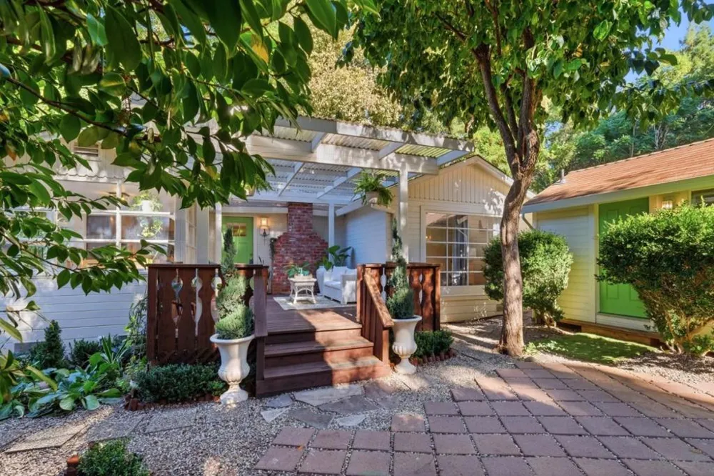 339 Fall Creek Drive Felton, CA 95018