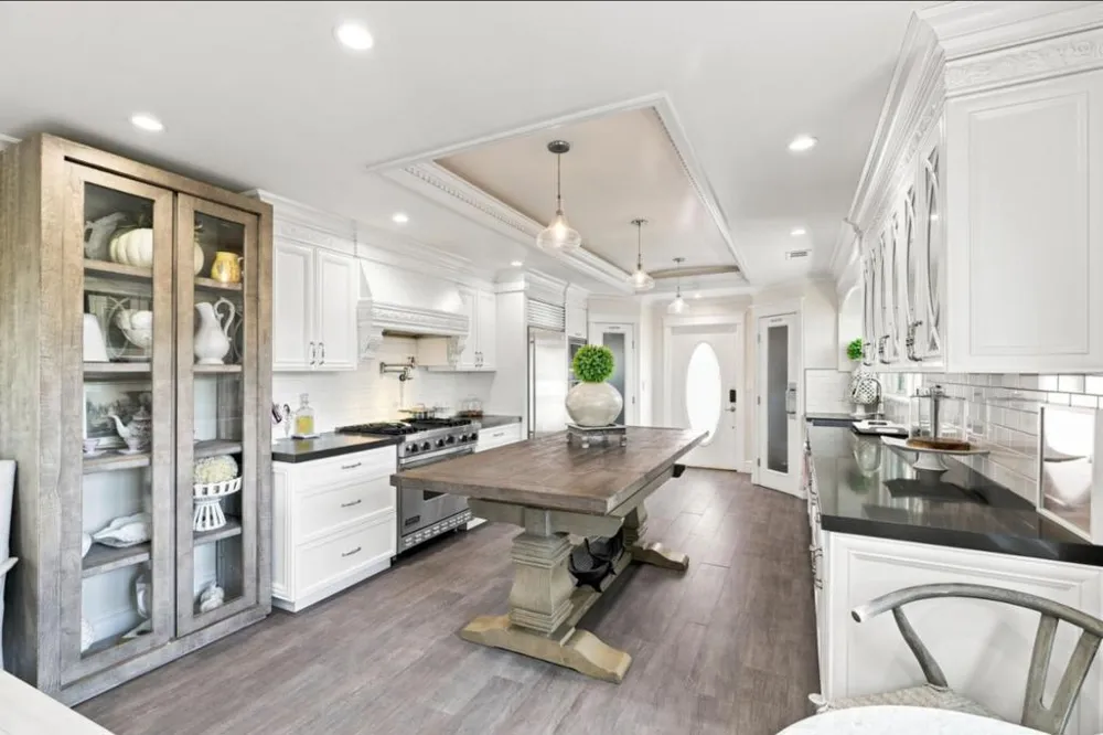 11437 Clayton Road San Jose, CA 95127