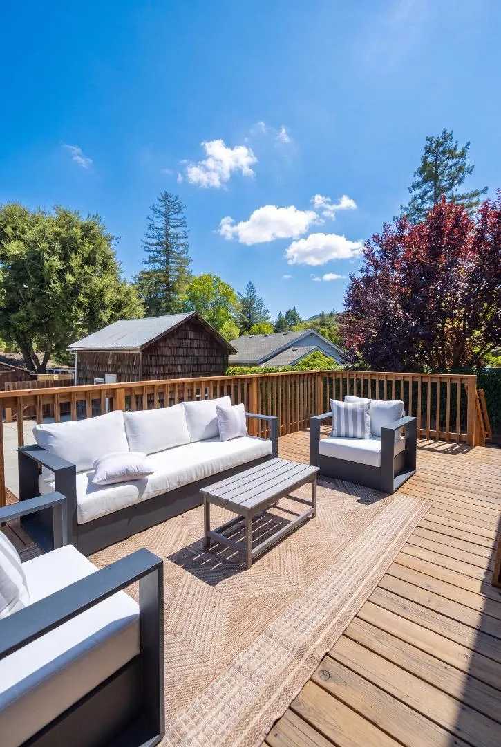 135 Johnson Avenue Los Gatos, CA 95030