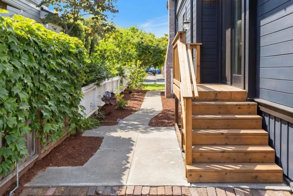135 Johnson Avenue Los Gatos, CA 95030
