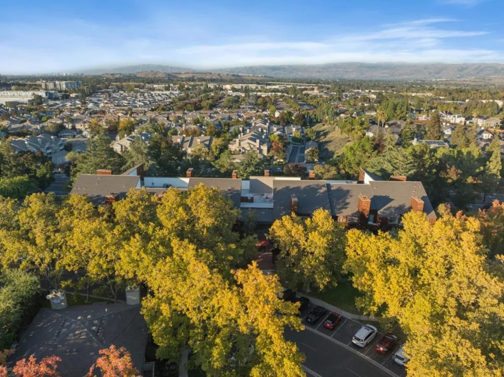 2348 La Terrace Circle San Jose, CA 95123