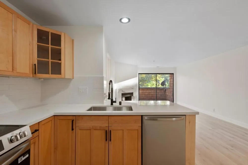 2348 La Terrace Circle San Jose, CA 95123