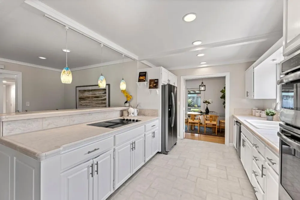 173 Belwood Los Gatos, CA 95032