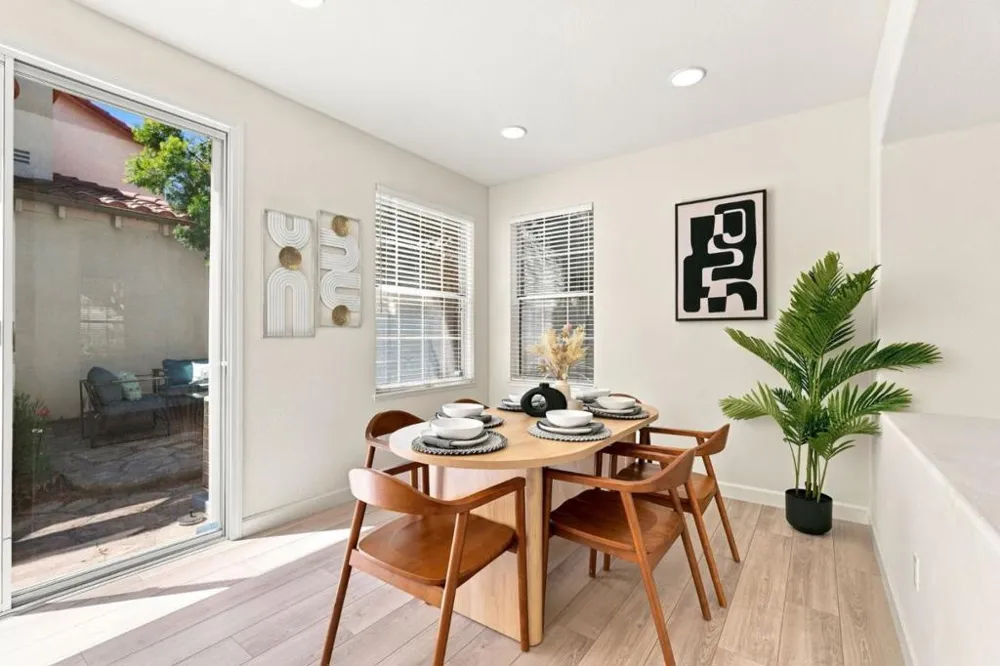 425 S Monroe Street San Jose, CA 95128