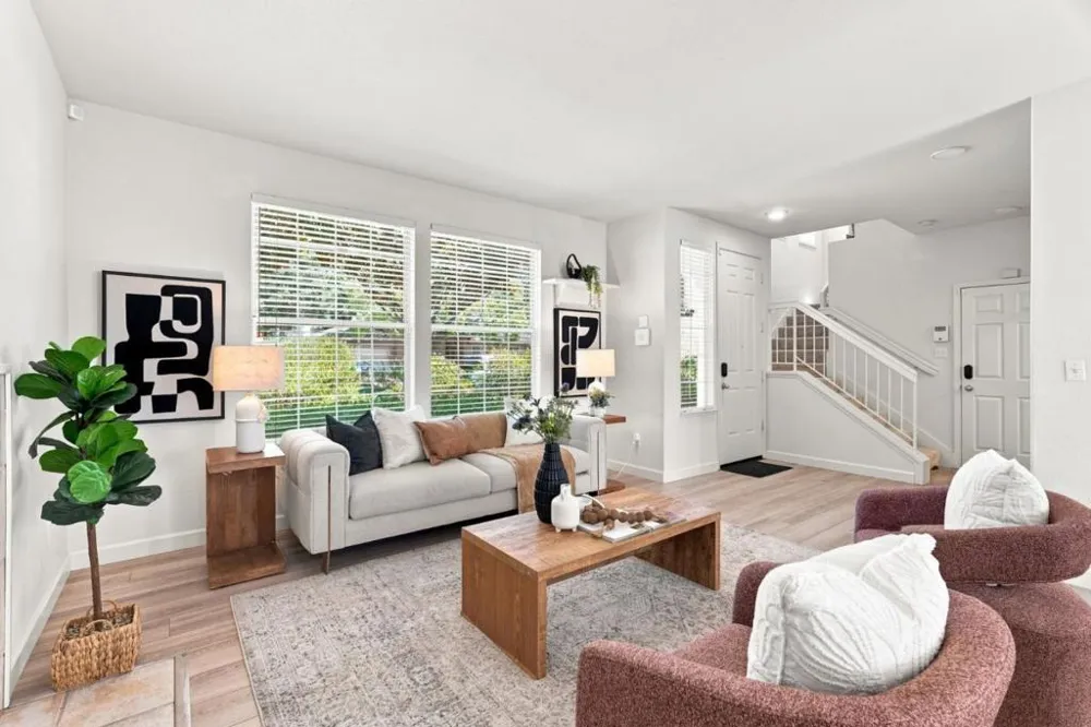 425 S Monroe Street San Jose, CA 95128