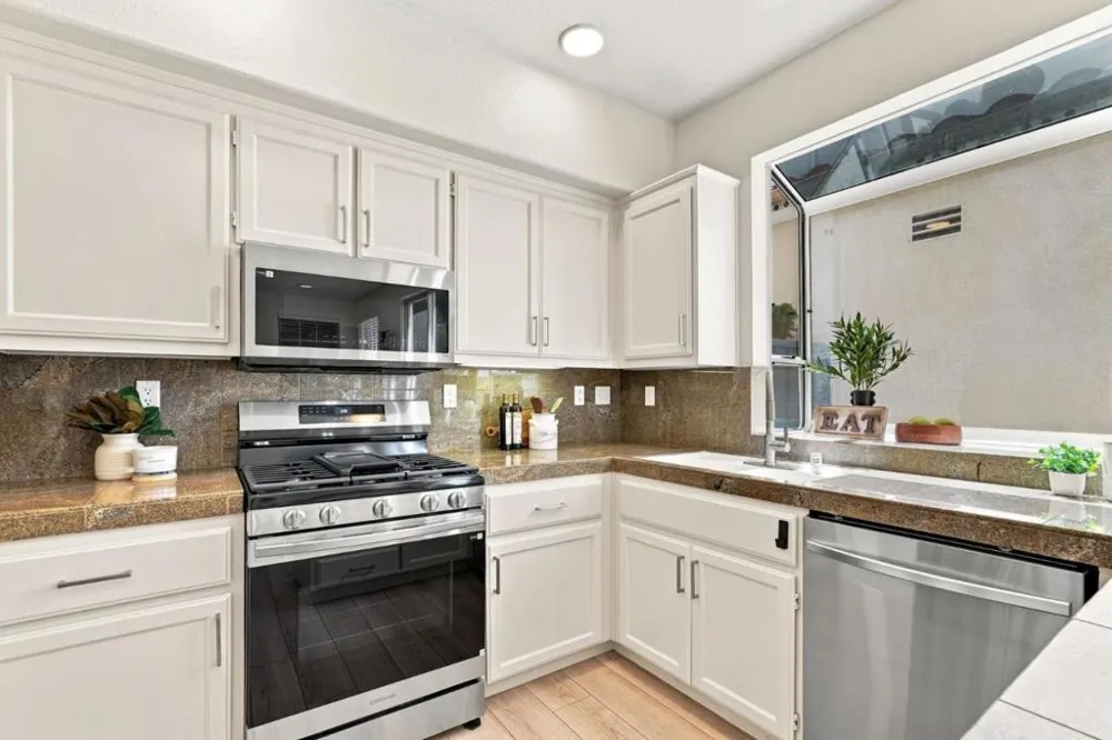 425 S Monroe Street San Jose, CA 95128