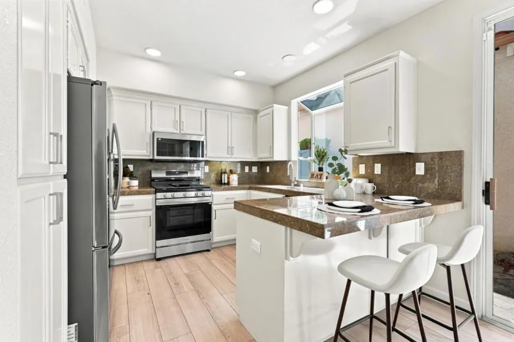425 S Monroe Street San Jose, CA 95128