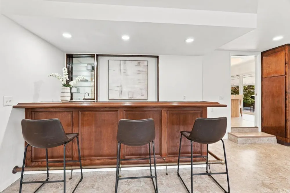 5493 Fern Drive San Jose, CA 95124