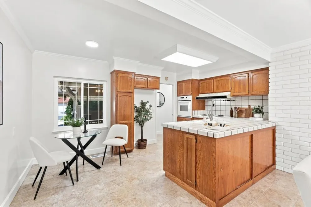 5493 Fern Drive San Jose, CA 95124