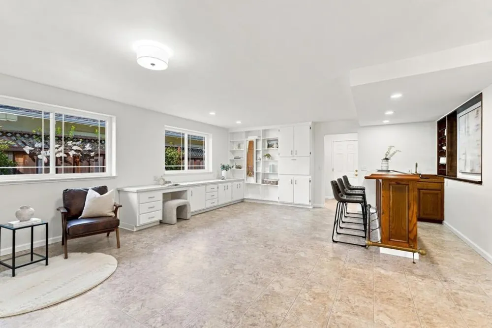 5493 Fern Drive San Jose, CA 95124