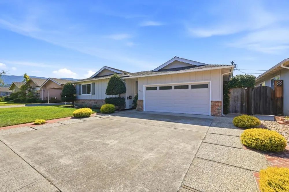 5493 Fern Drive San Jose, CA 95124