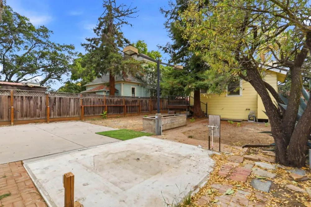 912 S 3rd Street San Jose, CA 95112