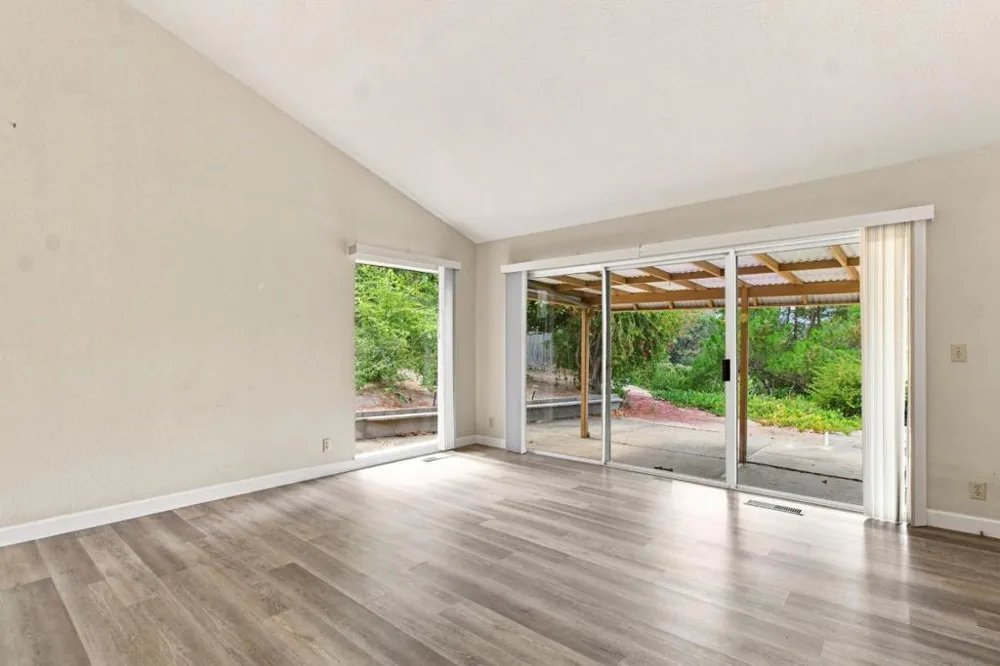 25550 Via Cazador Carmel, CA 93923