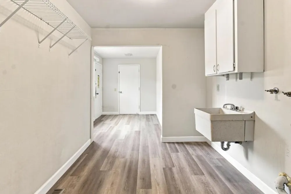 25550 Via Cazador Carmel, CA 93923