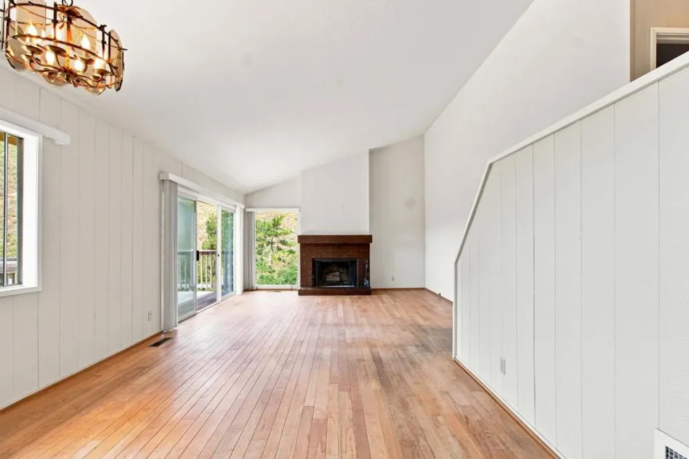 25550 Via Cazador Carmel, CA 93923