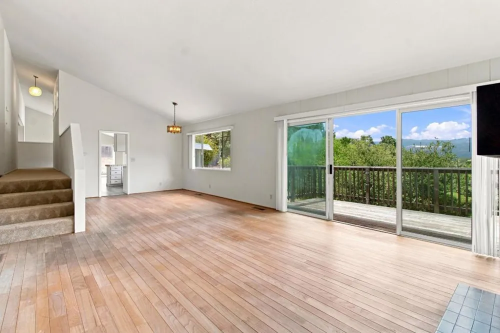 25550 Via Cazador Carmel, CA 93923