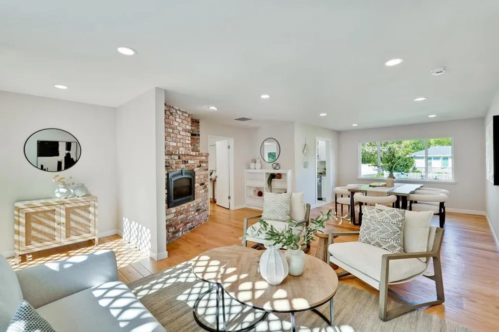 1680 Fordham Way Mountain View, CA 94040