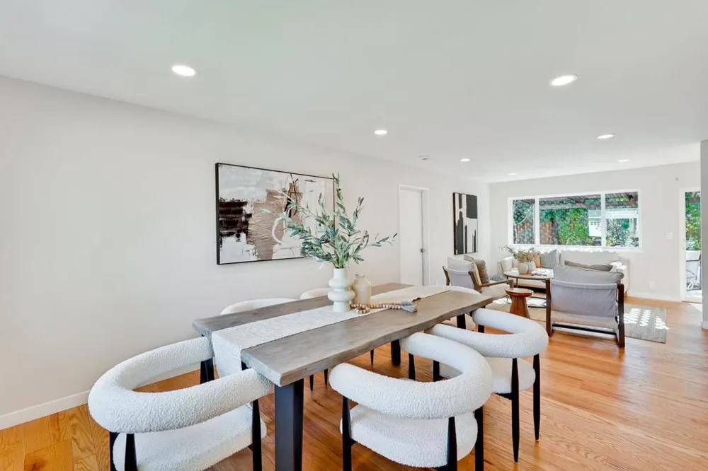 1680 Fordham Way Mountain View, CA 94040