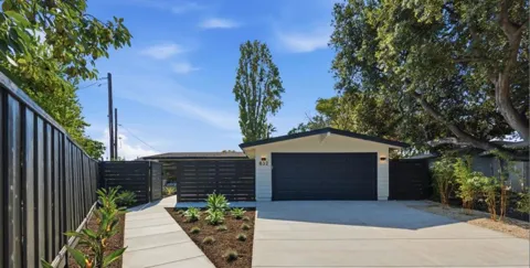 832 Pebblelake Court