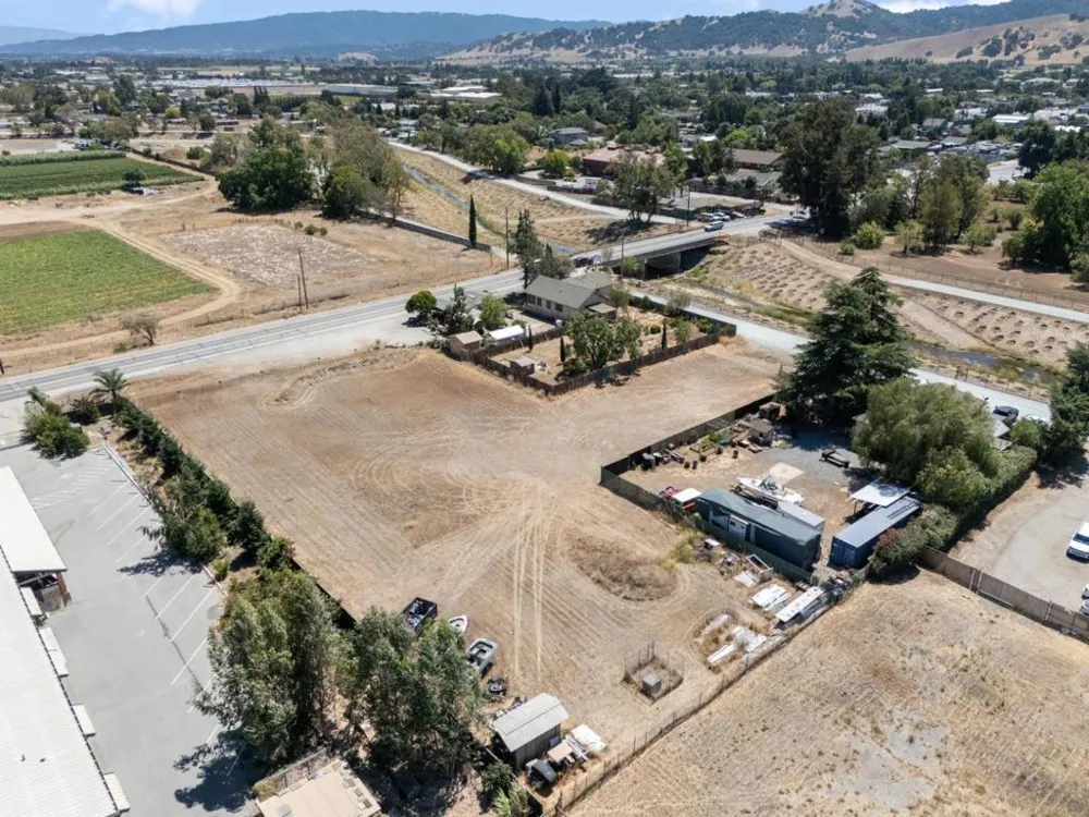 13350 Kimble Court San Martin, CA 95046