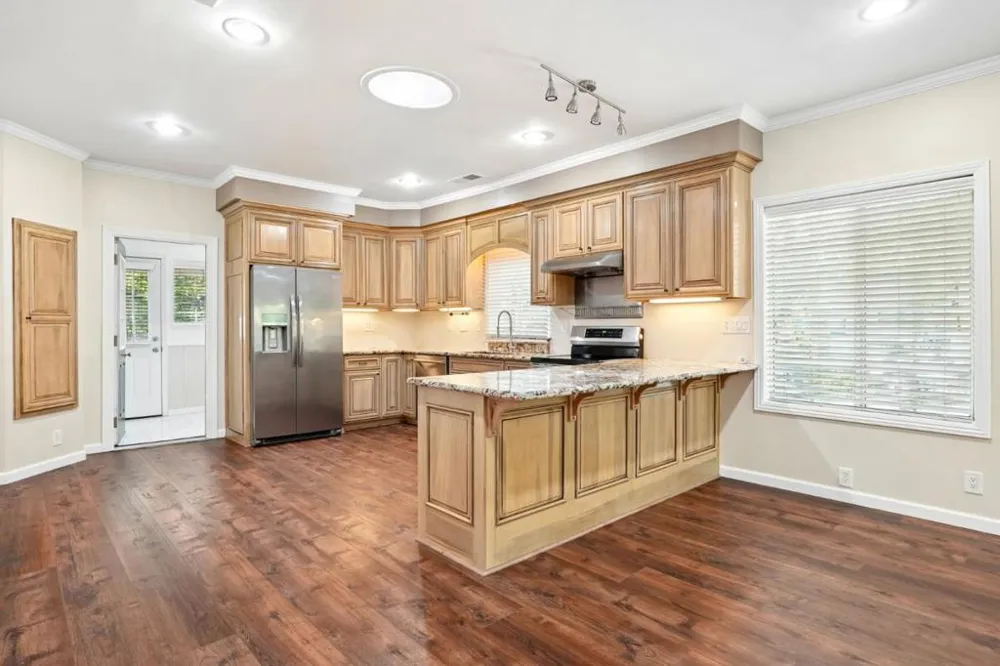 231 22nd Street Sacramento, CA 95816