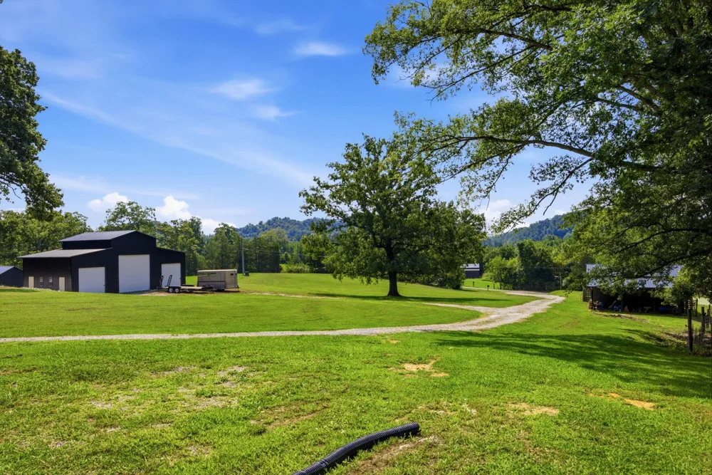 151 Saffles Lane Madisonville, TN 37354