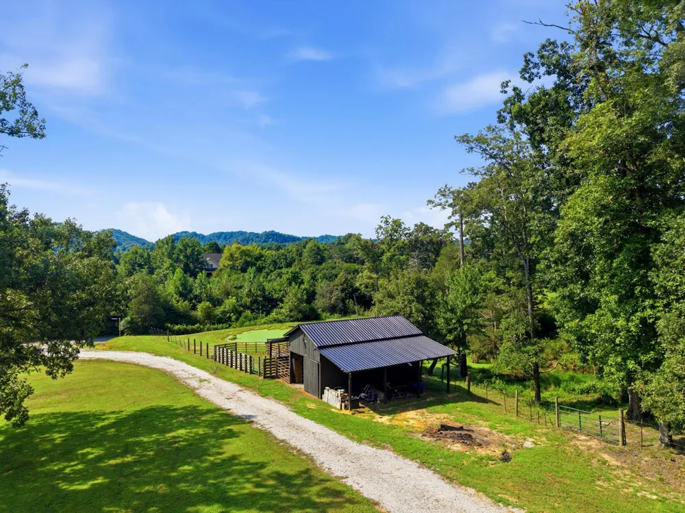 151 Saffles Lane Madisonville, TN 37354