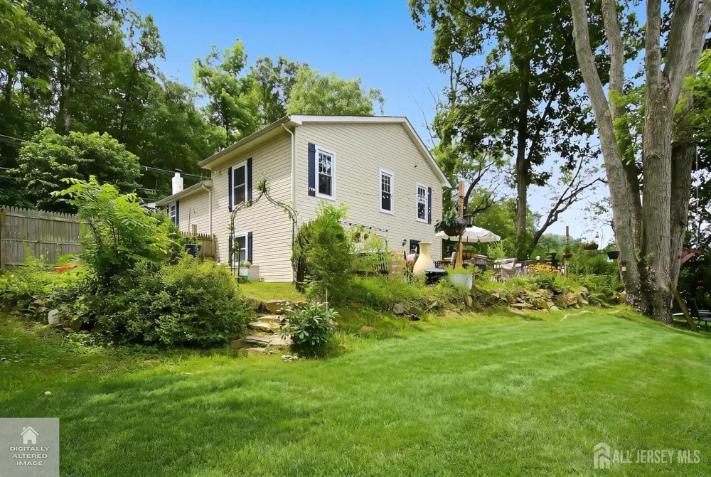 247 Musconetcong River Road Lebanon, NJ 07882