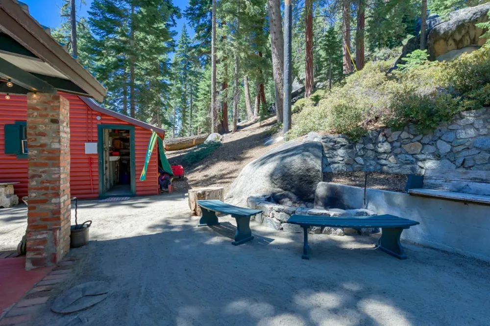 24 Bear Creek Lane Lakeshore, CA 93664