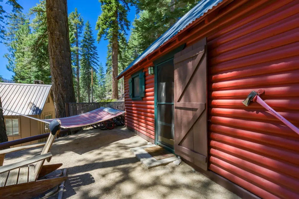 24 Bear Creek Lane Lakeshore, CA 93664
