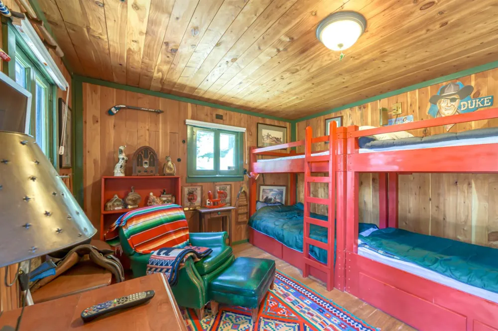 24 Bear Creek Lane Lakeshore, CA 93664
