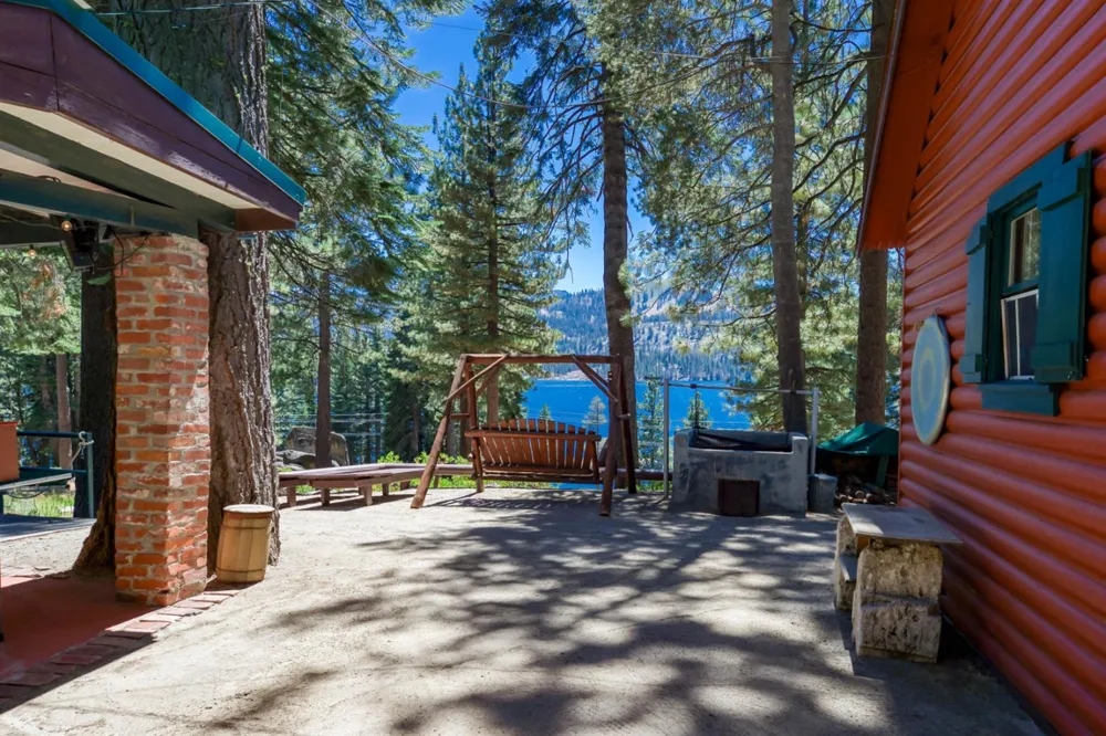24 Bear Creek Lane Lakeshore, CA 93664