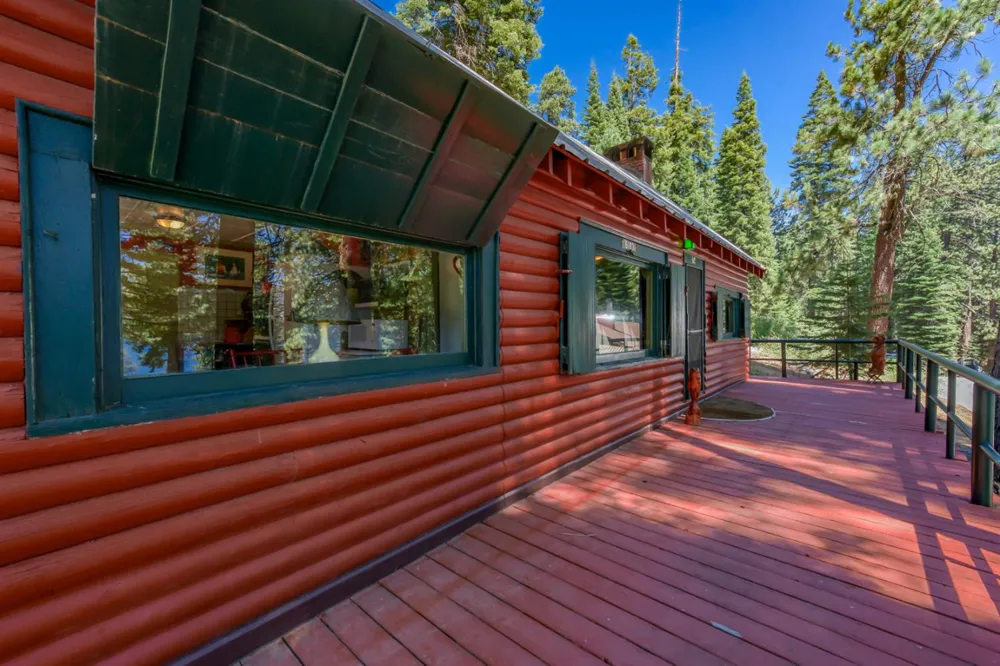 24 Bear Creek Lane Lakeshore, CA 93664