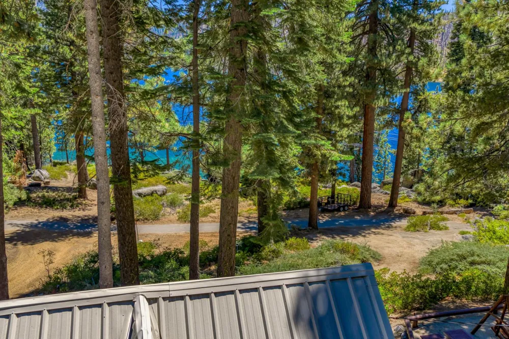 24 Bear Creek Lane Lakeshore, CA 93664