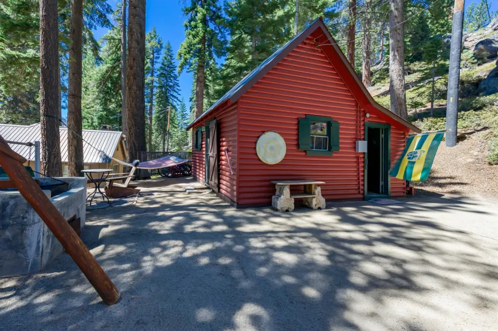24 Bear Creek Lane Lakeshore, CA 93664