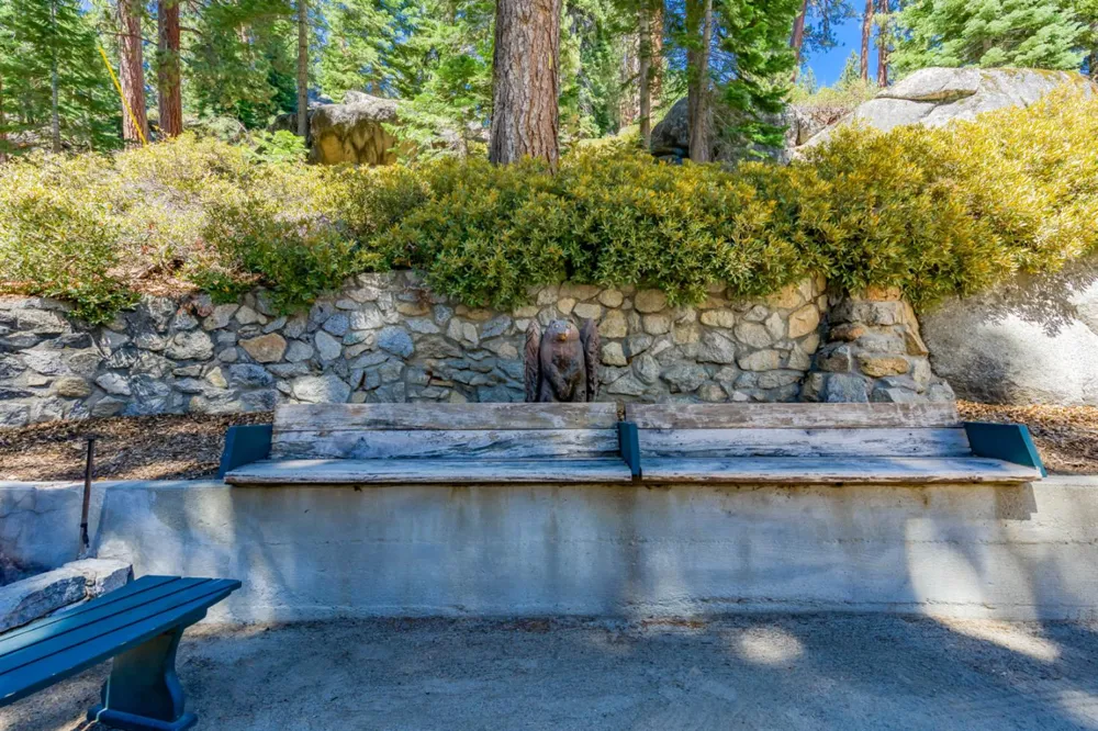 24 Bear Creek Lane Lakeshore, CA 93664