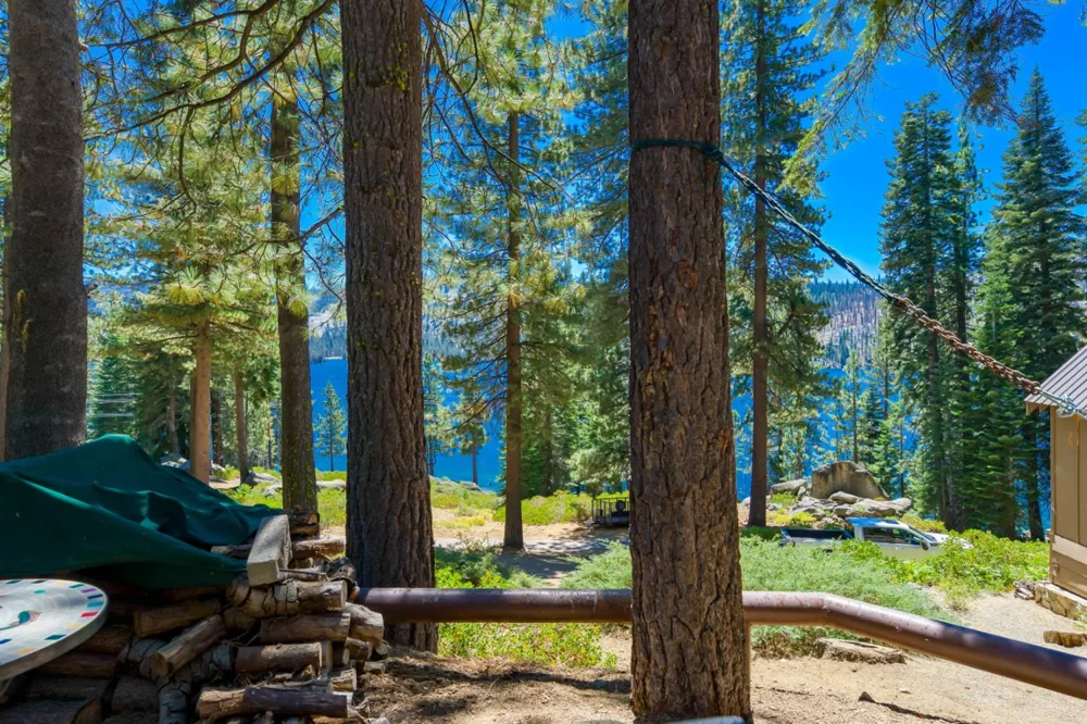 24 Bear Creek Lane Lakeshore, CA 93664