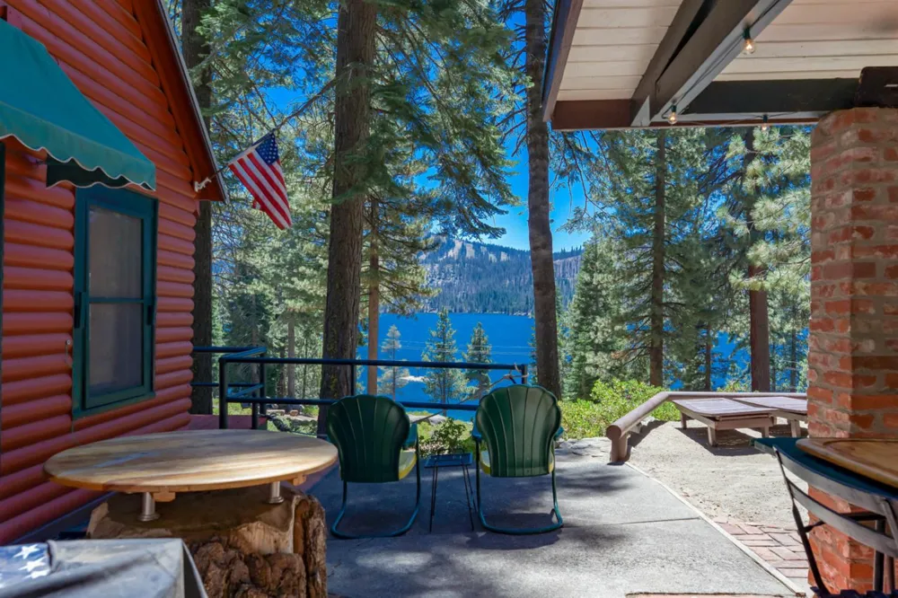 24 Bear Creek Lane Lakeshore, CA 93664