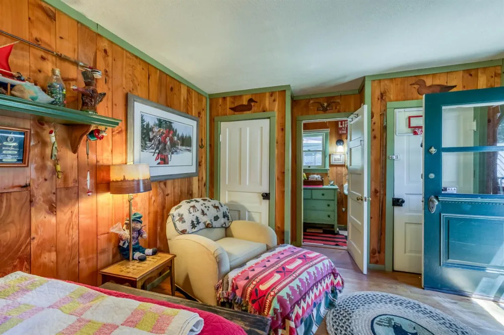 24 Bear Creek Lane Lakeshore, CA 93664