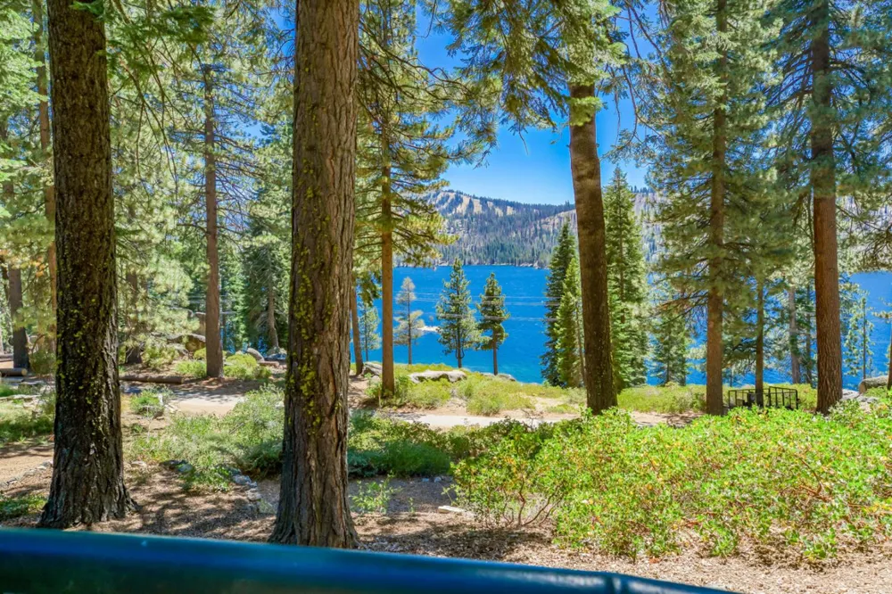 24 Bear Creek Lane Lakeshore, CA 93664