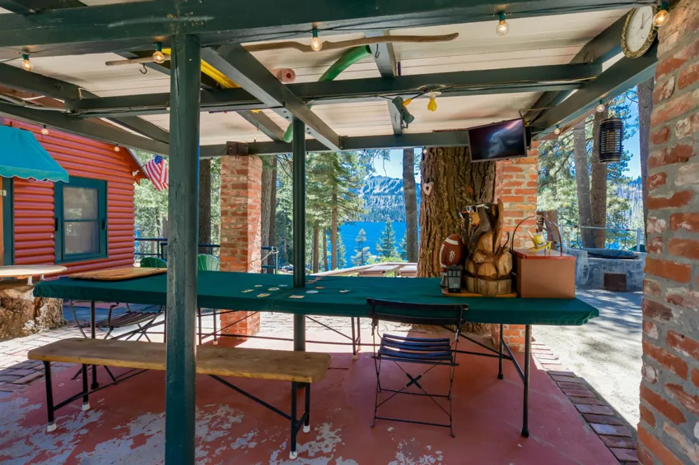 24 Bear Creek Lane Lakeshore, CA 93664