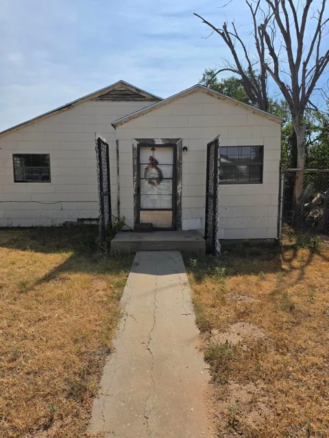 427 Clark Avenue