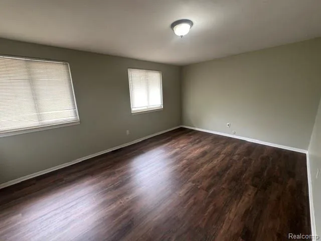 309 E Farnum Avenue Royal Oak City, MI 48067