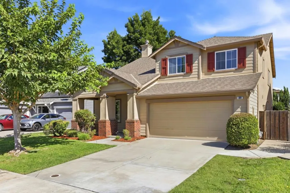 691 Tulare Court Tracy, CA 95304