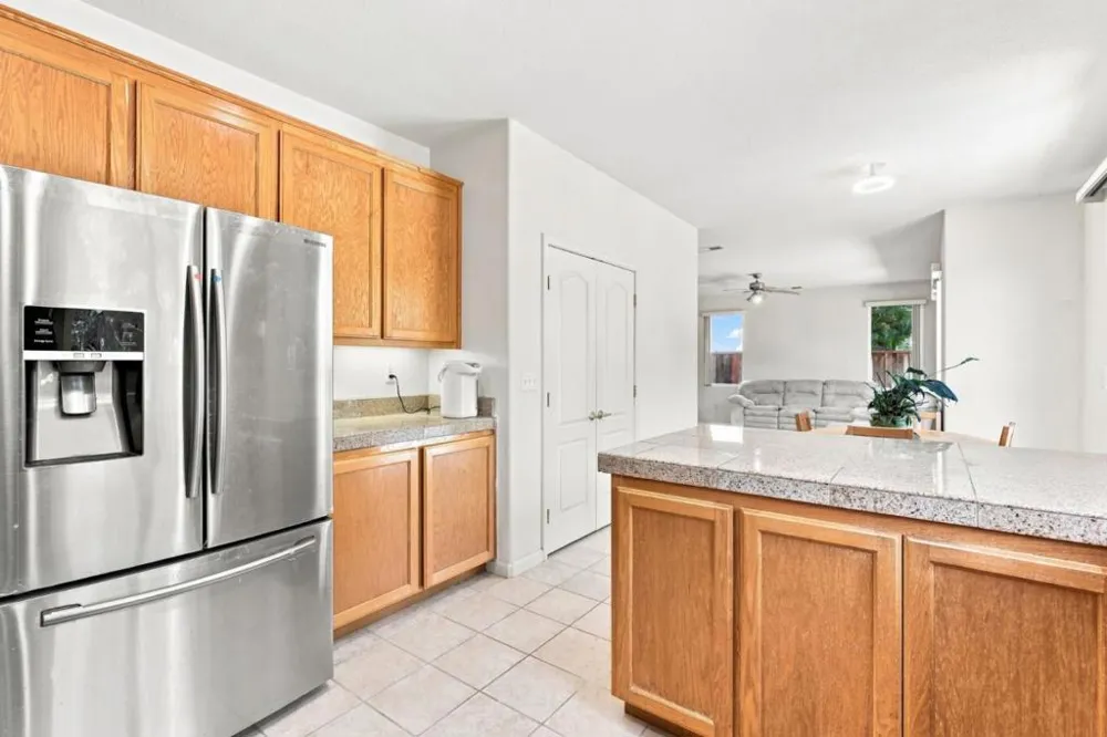 691 Tulare Court Tracy, CA 95304