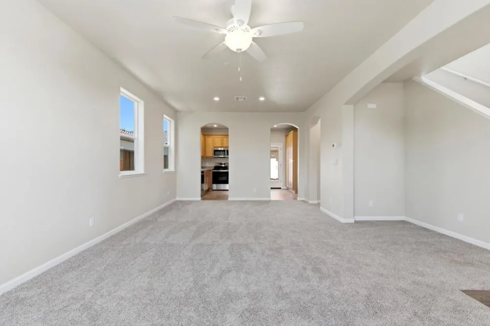 748 Aurora Way King City, CA 93930